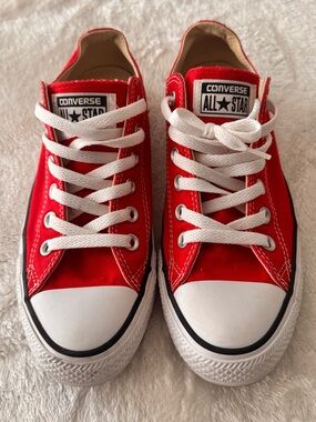 Red Converse Canvas Low-Top Sneakers Women’s 8